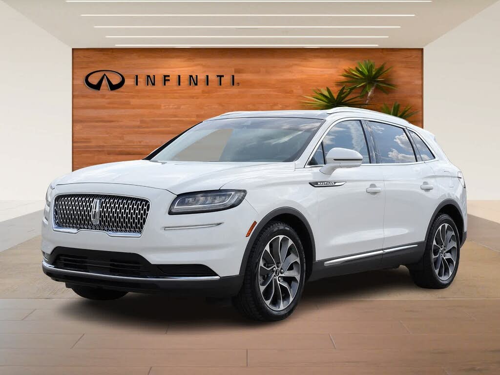 2022 Lincoln Nautilus Reserve AWD