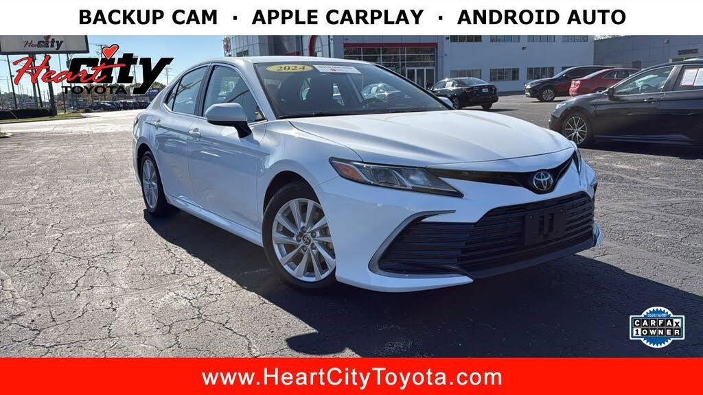2024 Toyota Camry LE FWD