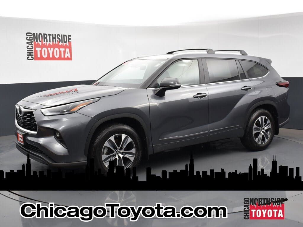 2024 Toyota Highlander XLE FWD