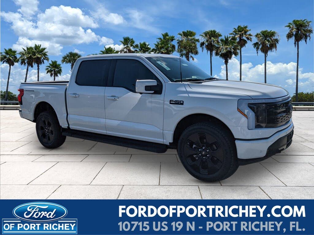 2025 Ford F-150 Lightning Platinum SuperCrew AWD