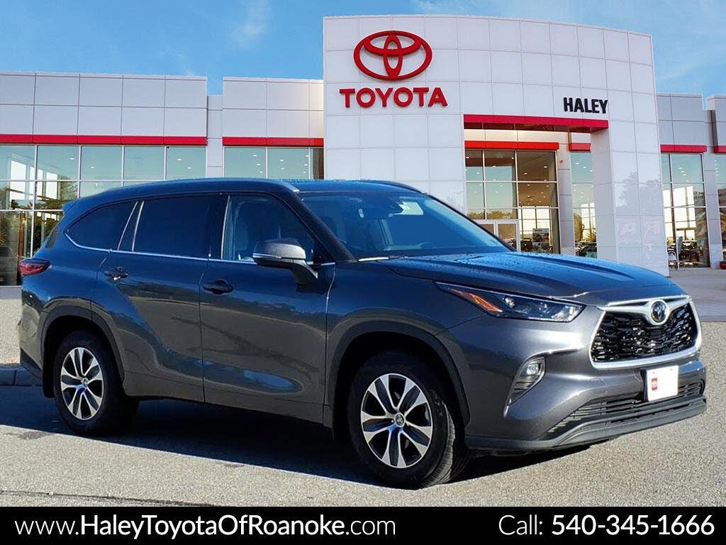 2022 Toyota Highlander XLE AWD