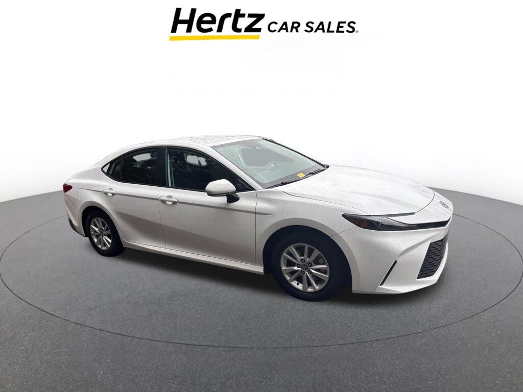 2025 Toyota Camry LE FWD