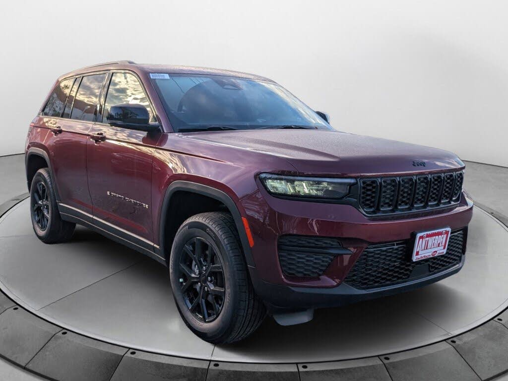 2025 Jeep Grand Cherokee Altitude 4WD
