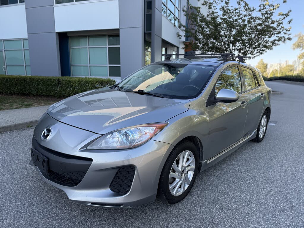 2013 Mazda MAZDA3 Sport GS-SKY