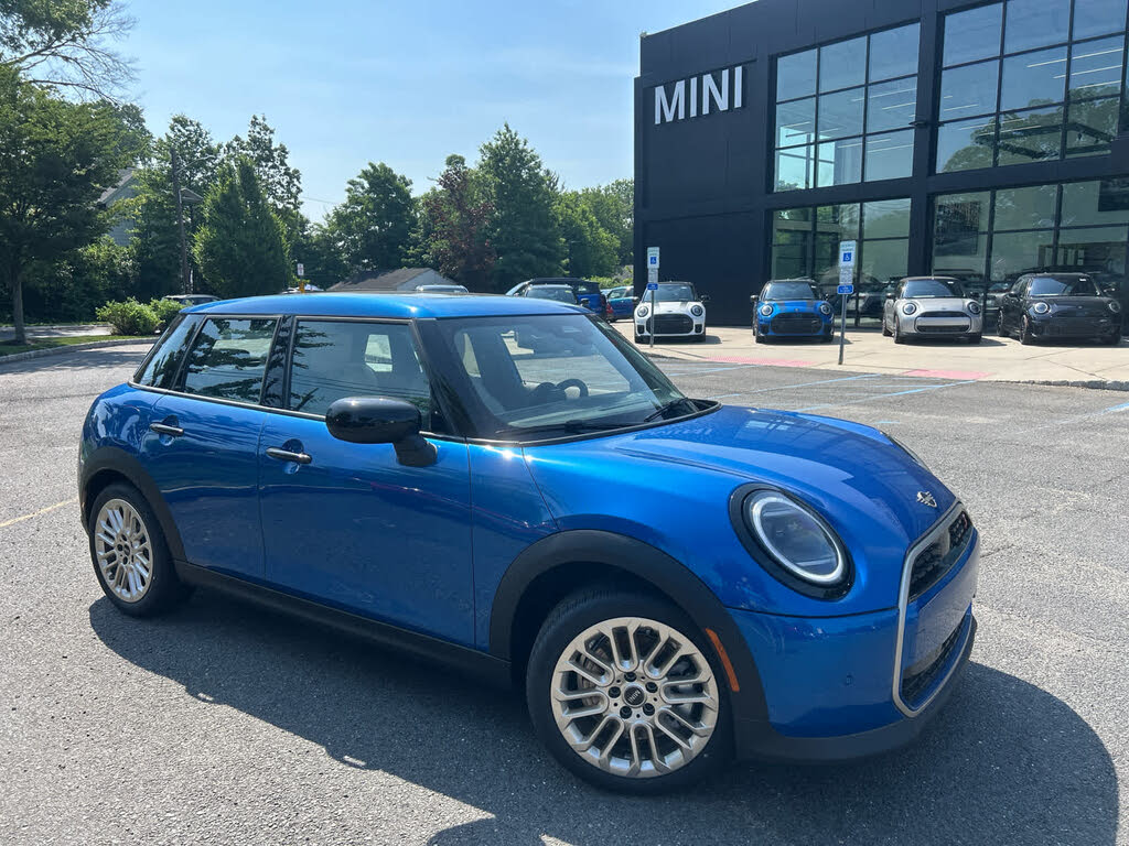 2025 MINI Cooper S 4-Door Hatchback FWD