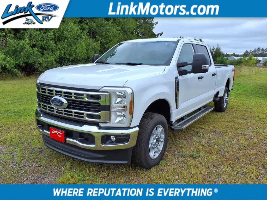 2026 Ford F-350 Super Duty XL Crew Cab 4WD