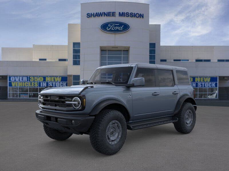2025 Ford Bronco Outer Banks 4-Door 4WD