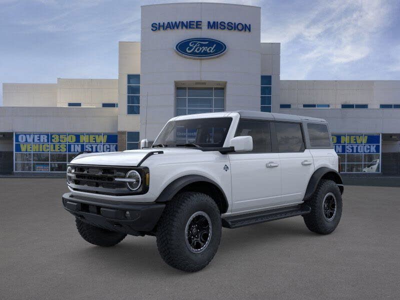 2025 Ford Bronco Outer Banks 4-Door 4WD