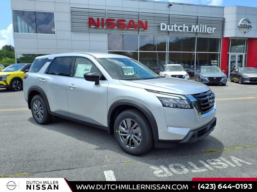 2025 Nissan Pathfinder S 4WD
