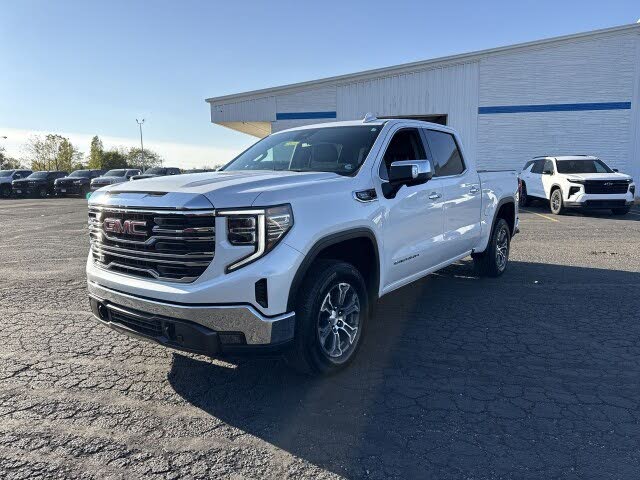 2023 GMC Sierra 1500 SLT Crew Cab 4WD