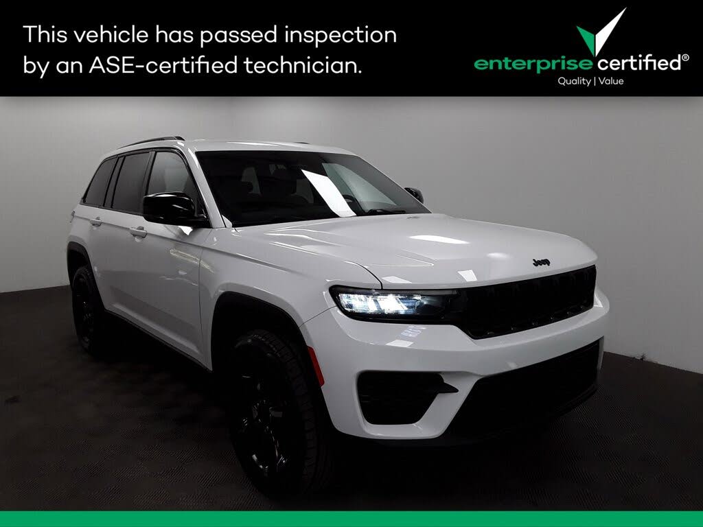 2023 Jeep Grand Cherokee Altitude 4WD