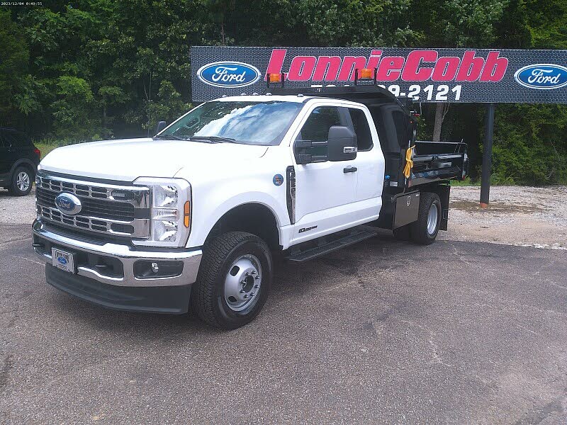 2024 Ford F-350 Super Duty Chassis XL SuperCab DRW 4WD