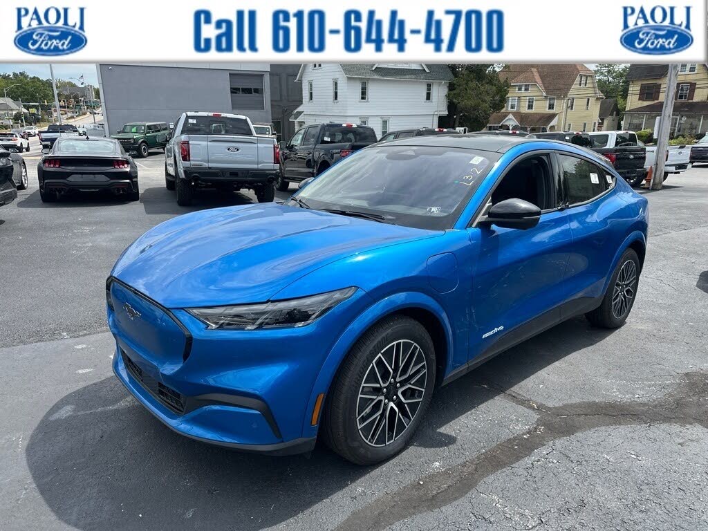 2025 Ford Mustang Mach-E Premium AWD