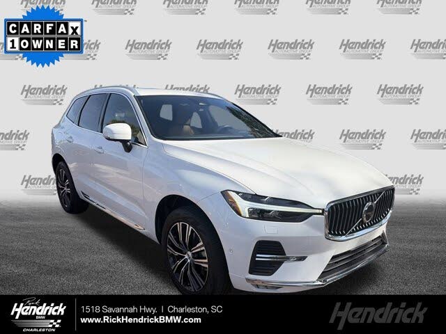 2022 Volvo XC60 B5 Inscription FWD