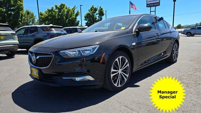 2018 Buick Regal Sportback Essence FWD