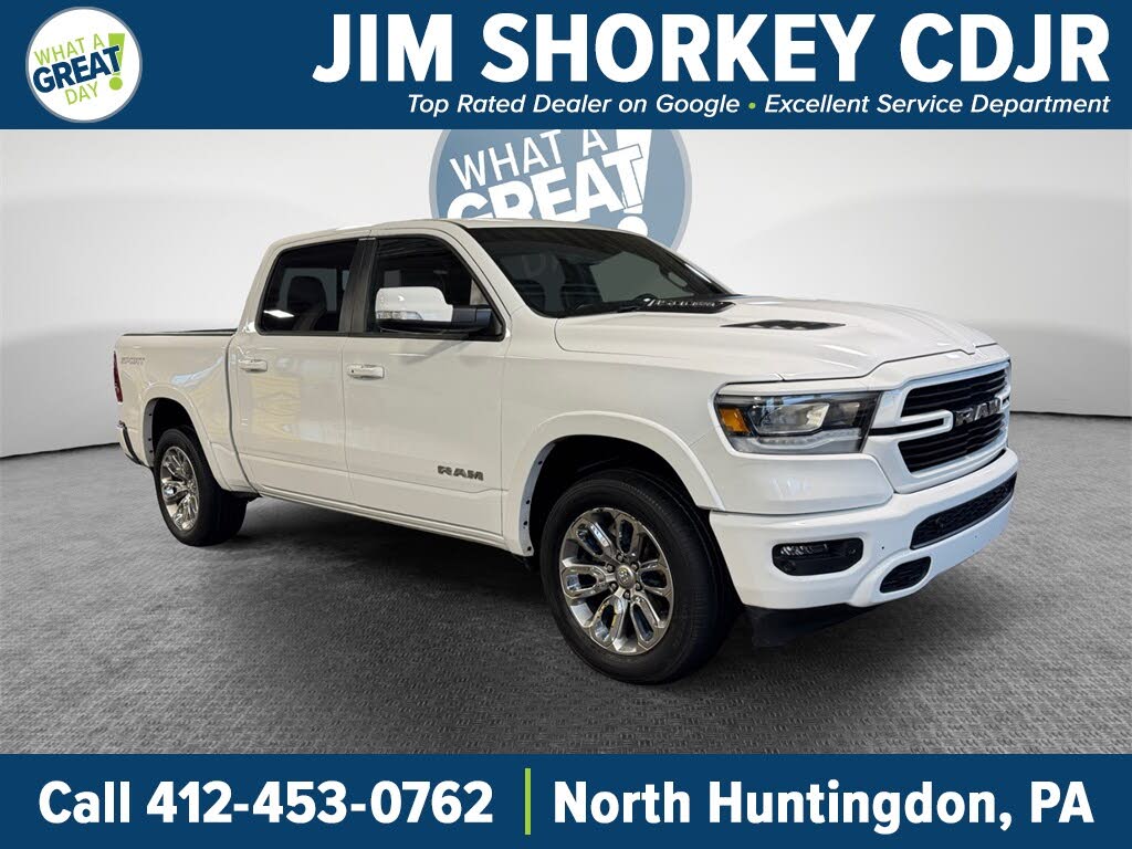 2022 RAM 1500 Laramie Crew Cab 4WD