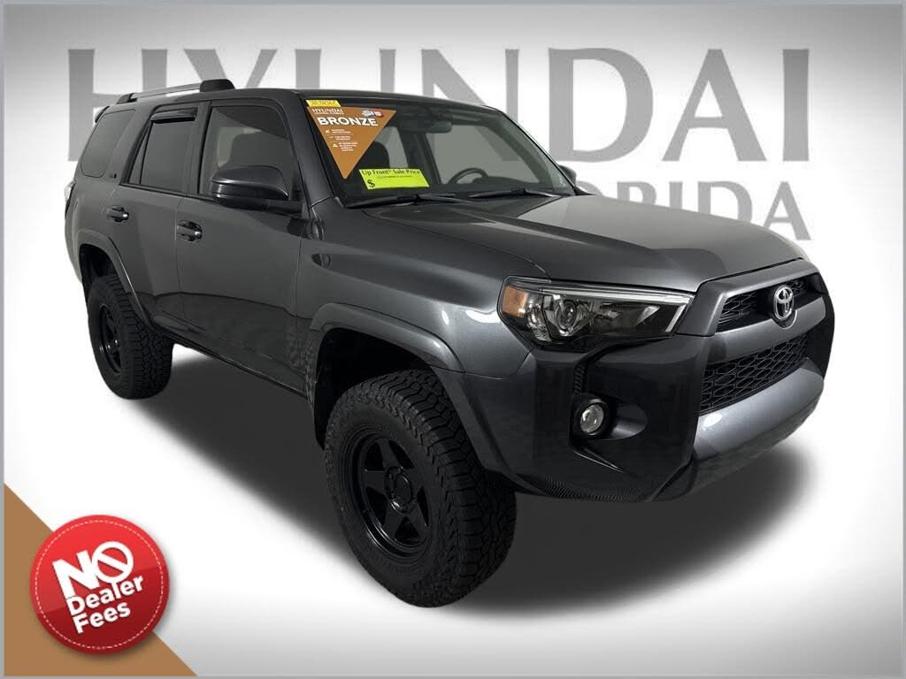 2019 Toyota 4Runner SR5 4WD