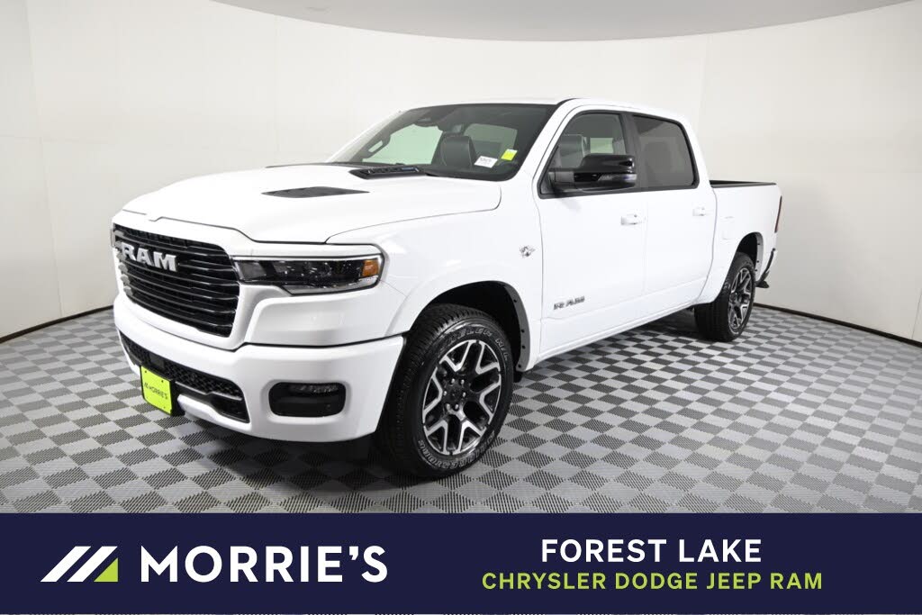 2026 RAM 1500 Laramie Crew Cab 4WD