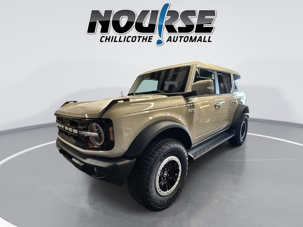 2025 Ford Bronco Outer Banks 4-Door 4WD