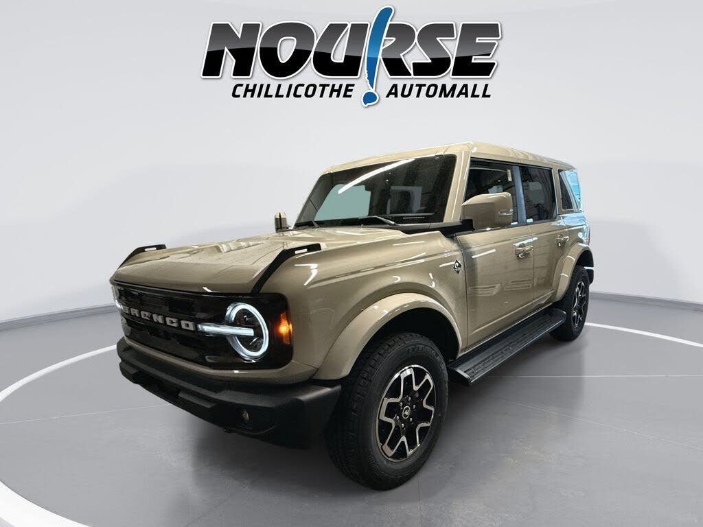 2025 Ford Bronco Outer Banks 4-Door 4WD
