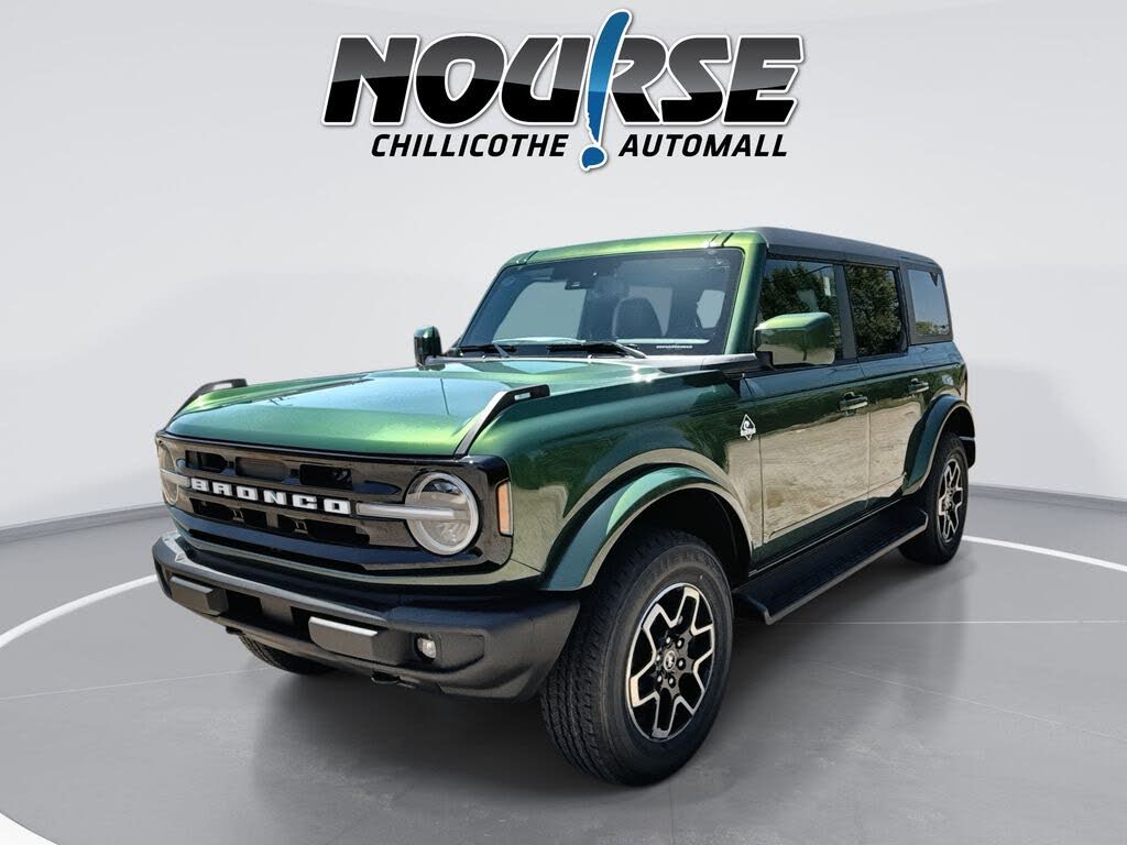 2025 Ford Bronco Outer Banks 4-Door 4WD