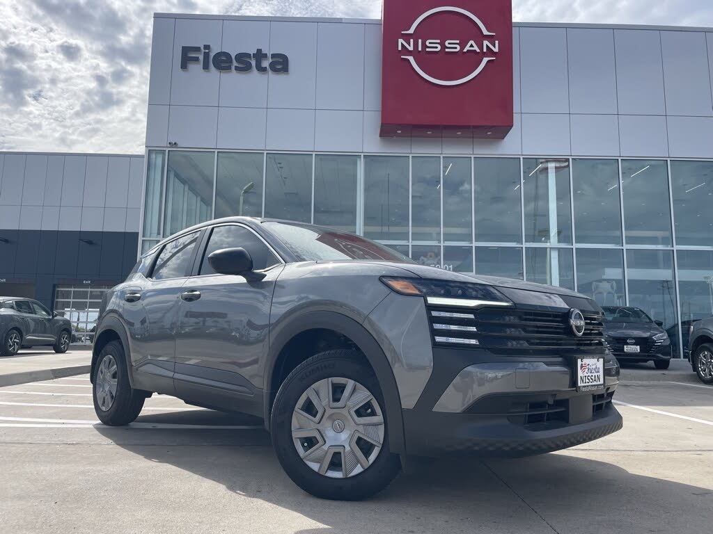 2025 Nissan Kicks S AWD