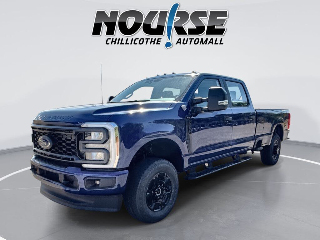 2026 Ford F-250 Super Duty XL Crew Cab 4WD