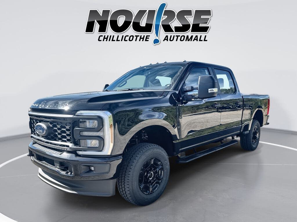 2026 Ford F-250 Super Duty XL Crew Cab 4WD