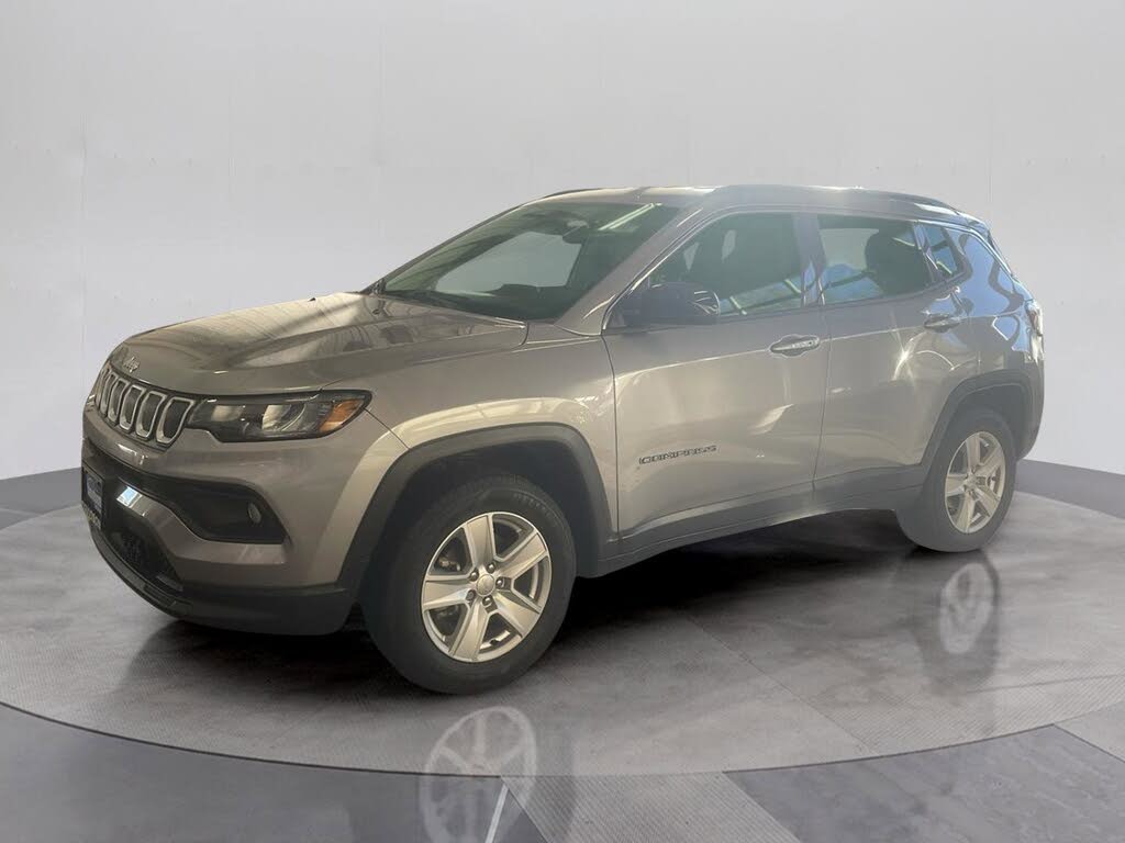 2022 Jeep Compass Latitude 4WD