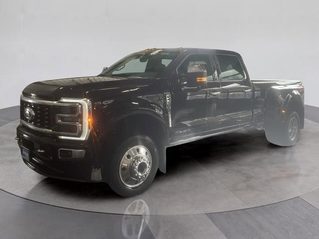 2024 Ford F-450 Super Duty Platinum Crew Cab LB DRW 4WD