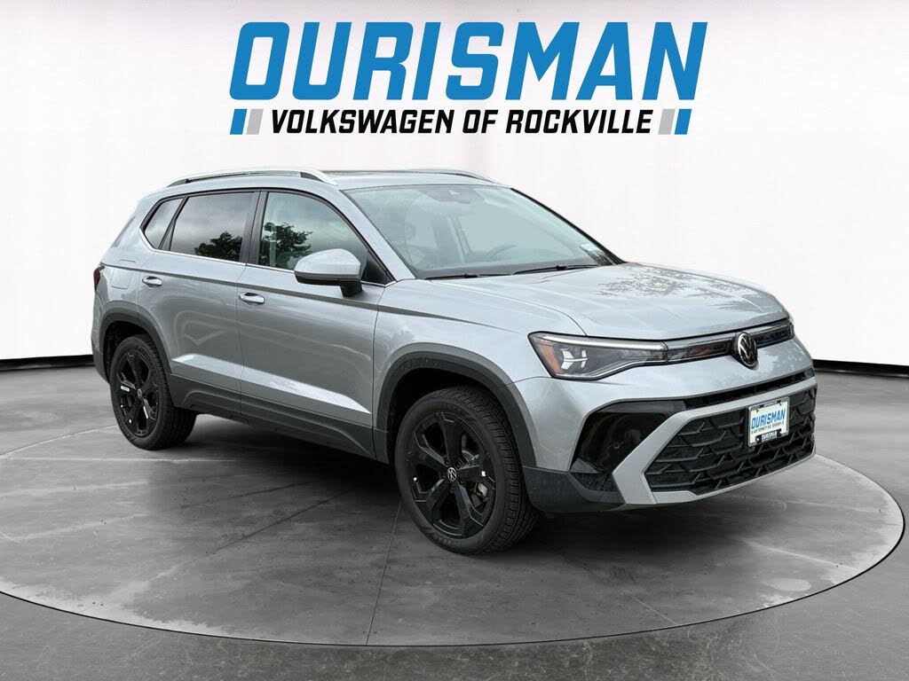 2025 Volkswagen Taos SEL 4Motion