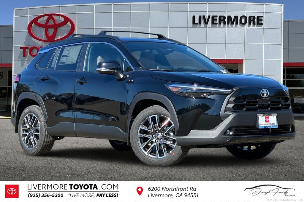 2026 Toyota Corolla Cross XLE FWD