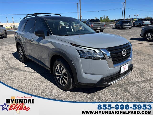 2023 Nissan Pathfinder SL FWD