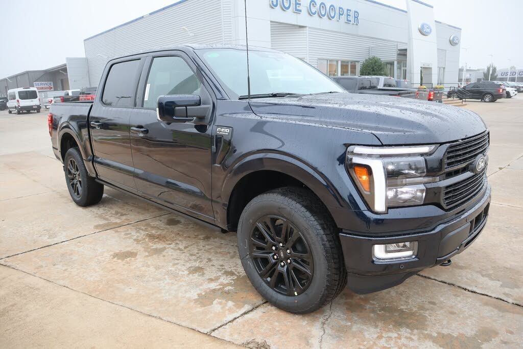 2025 Ford F-150 Platinum SuperCrew 4WD