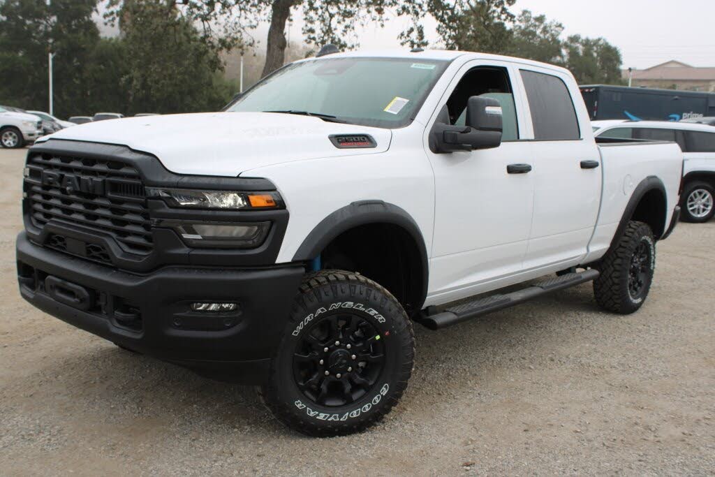 2026 RAM 2500 Tradesman Crew Cab 4WD