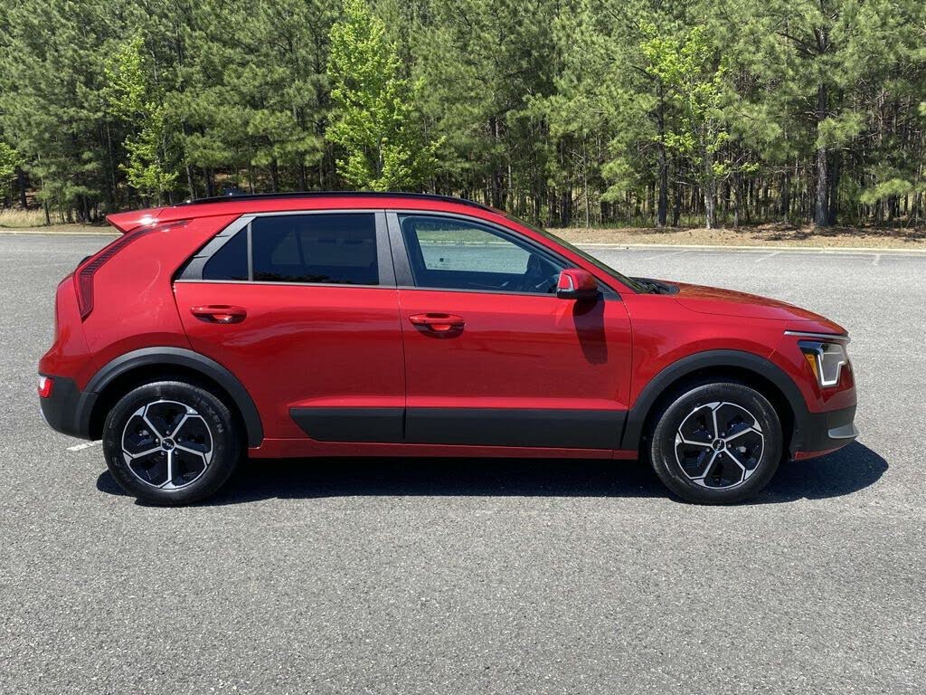 2025 Kia Niro EX FWD