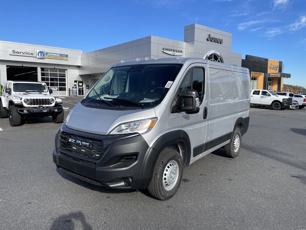 2026 RAM ProMaster 1500 Tradesman 118 Low Roof Cargo Van FWD