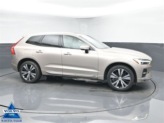 2023 Volvo XC60 B5 Plus Bright Theme FWD