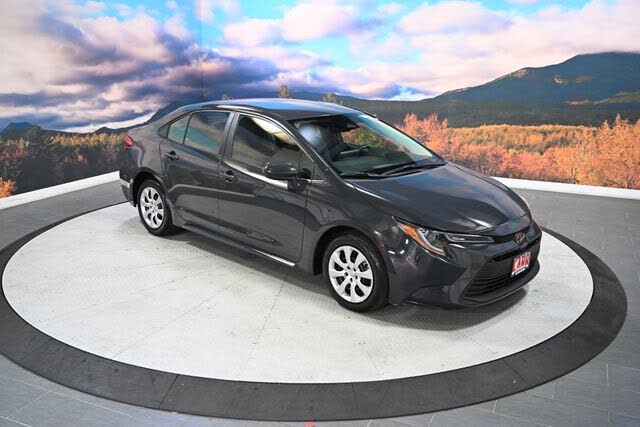 2024 Toyota Corolla LE FWD