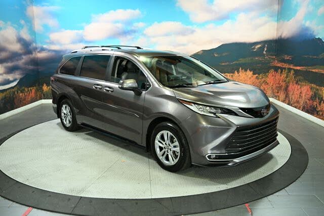 2024 Toyota Sienna Limited 7-Passenger AWD