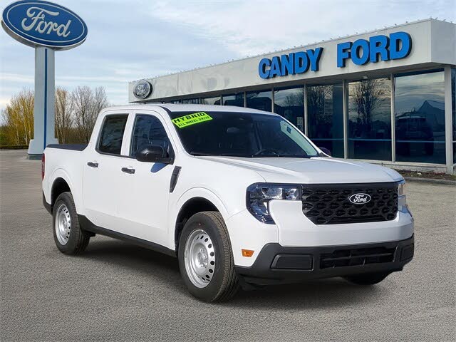 2025 Ford Maverick XL SuperCrew AWD