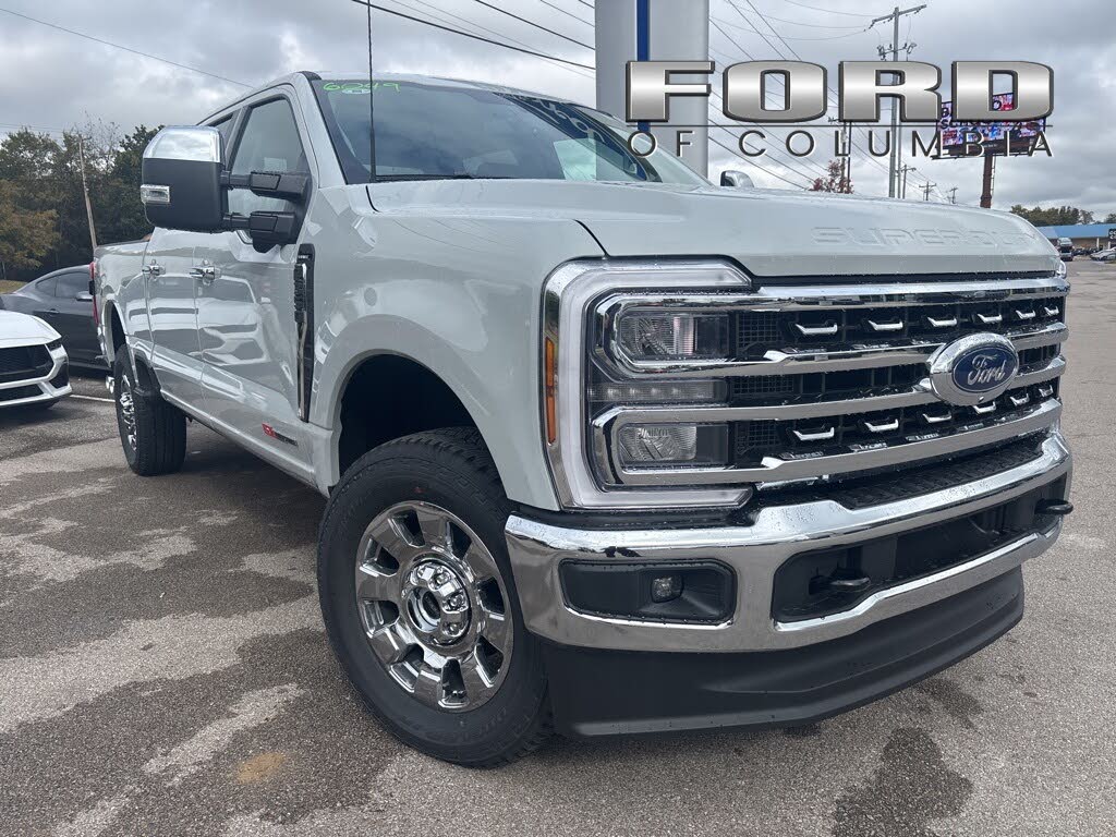 2026 Ford F-350 Super Duty Lariat Crew Cab 4WD