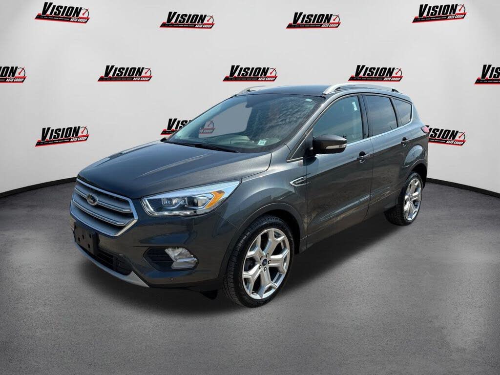 2019 Ford Escape Titanium FWD