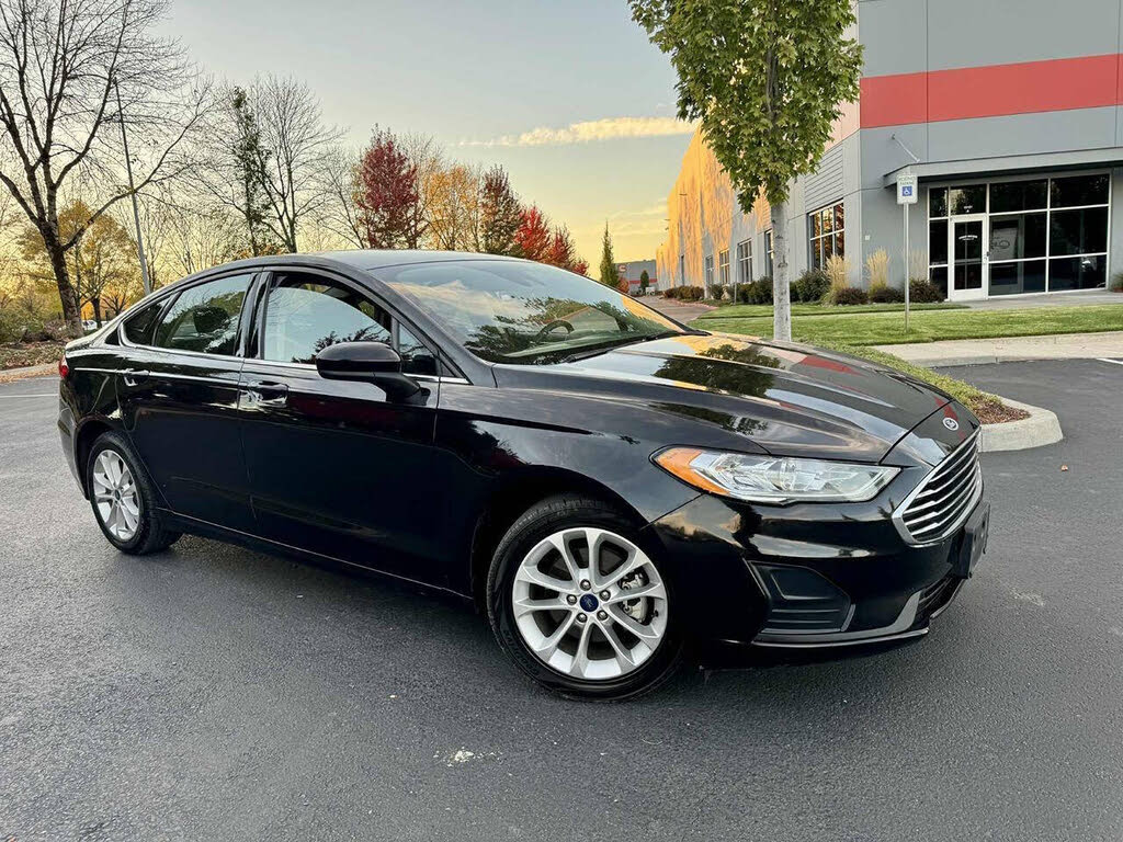 2020 Ford Fusion Hybrid SE FWD