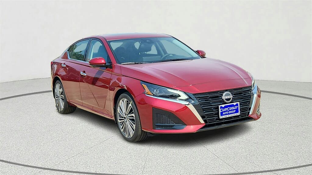 2025 Nissan Altima 2.5 SL FWD