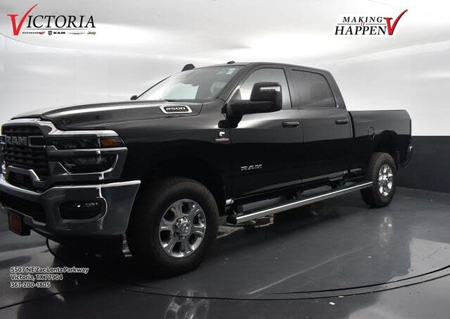 2025 RAM 2500 Big Horn Crew Cab 4WD