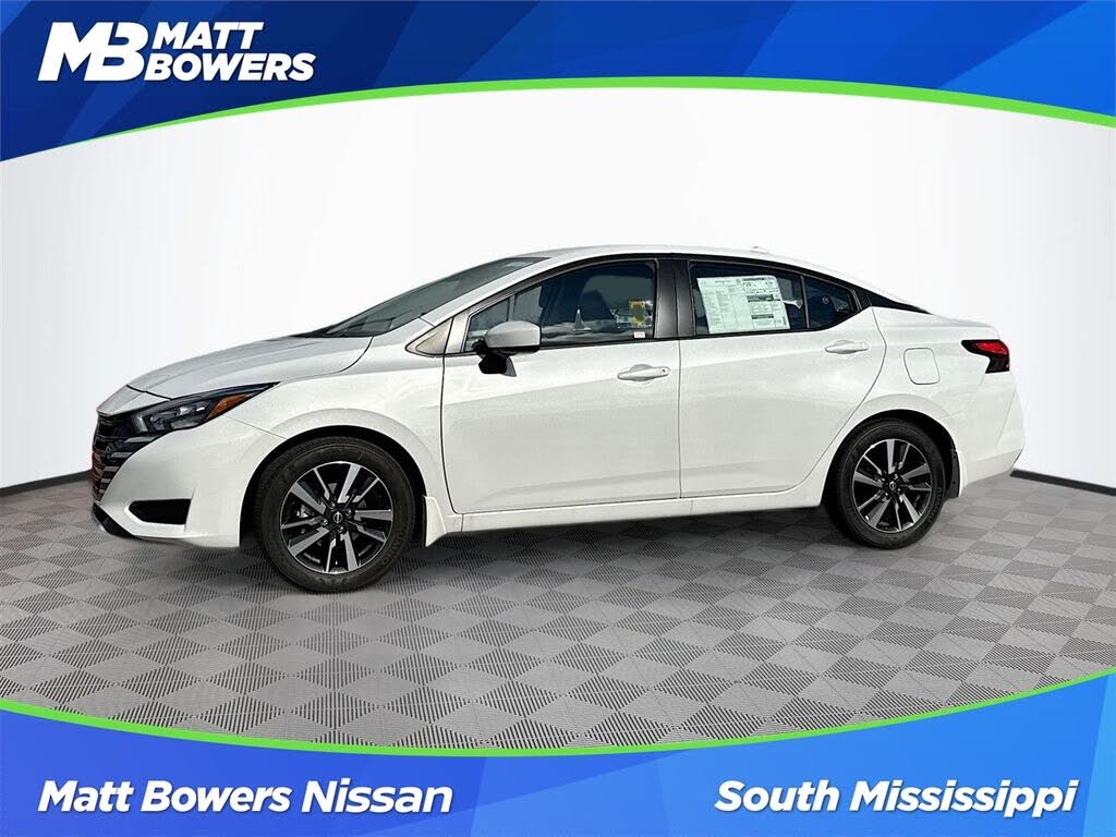 2025 Nissan Versa SV FWD