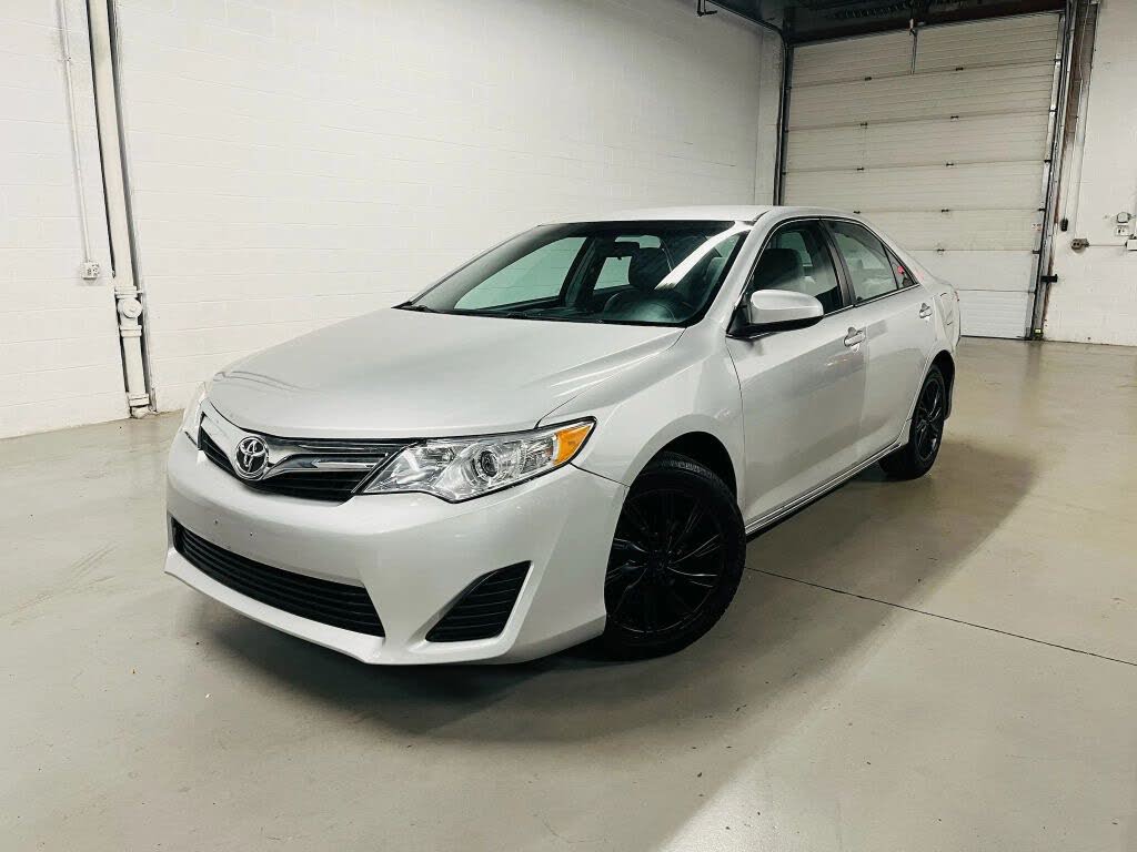2014 Toyota Camry LE