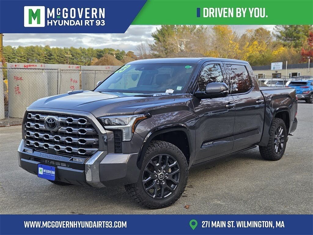 2023 Toyota Tundra Hybrid Platinum HV CrewMax Cab 4WD