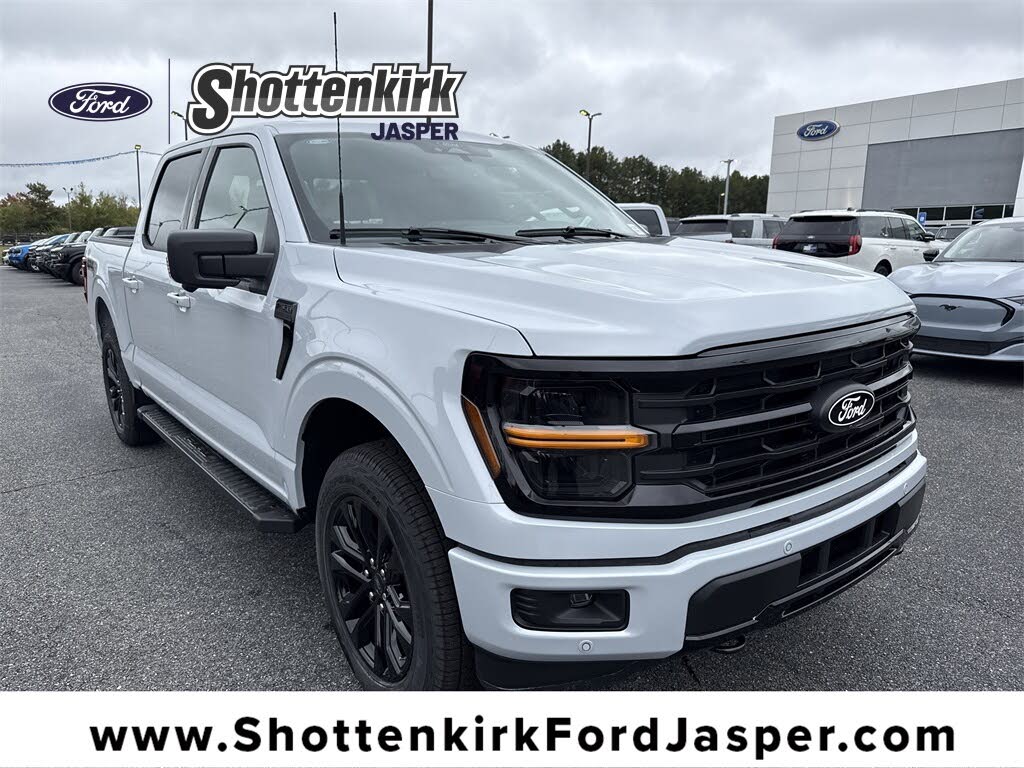 2025 Ford F-150 XLT SuperCrew 4WD